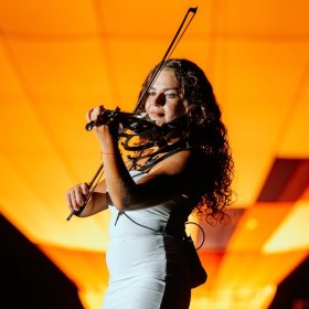 Your Violin Julia Grzywińska